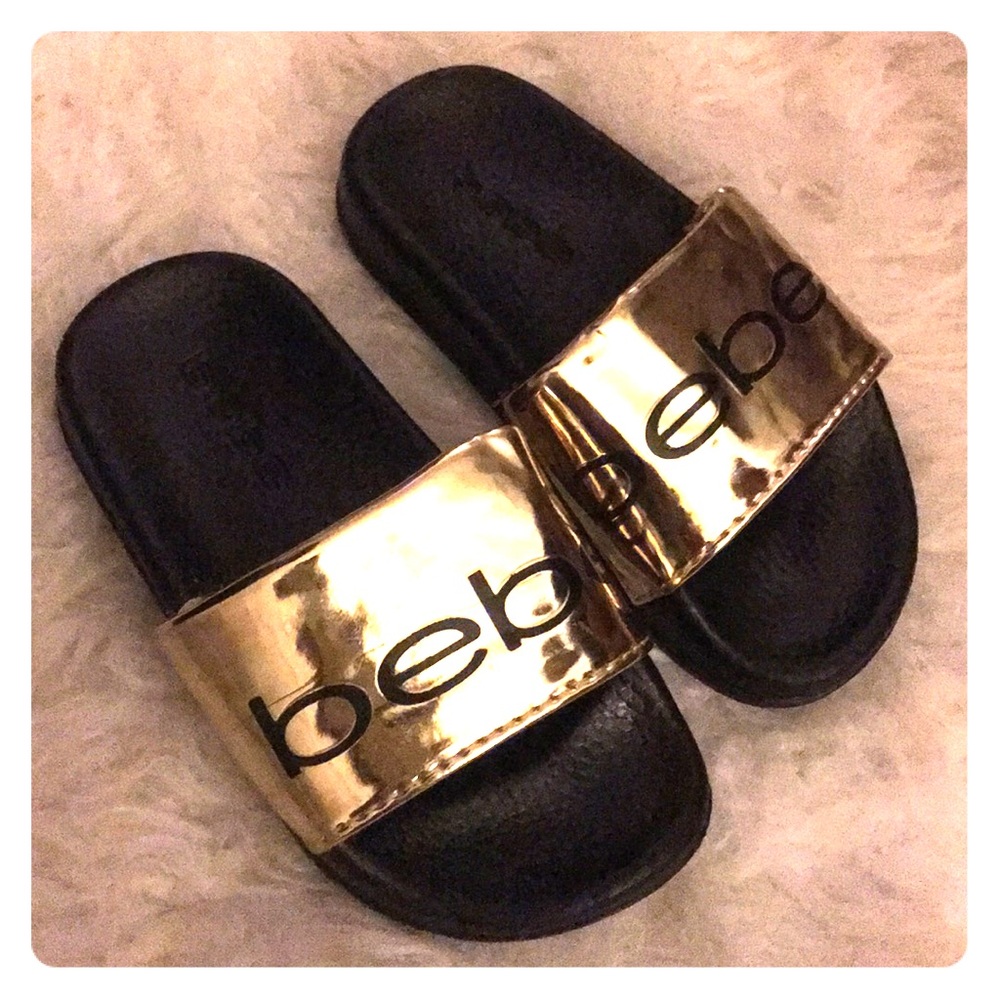 Toddler slip on Bebe slides, size medium 7/8